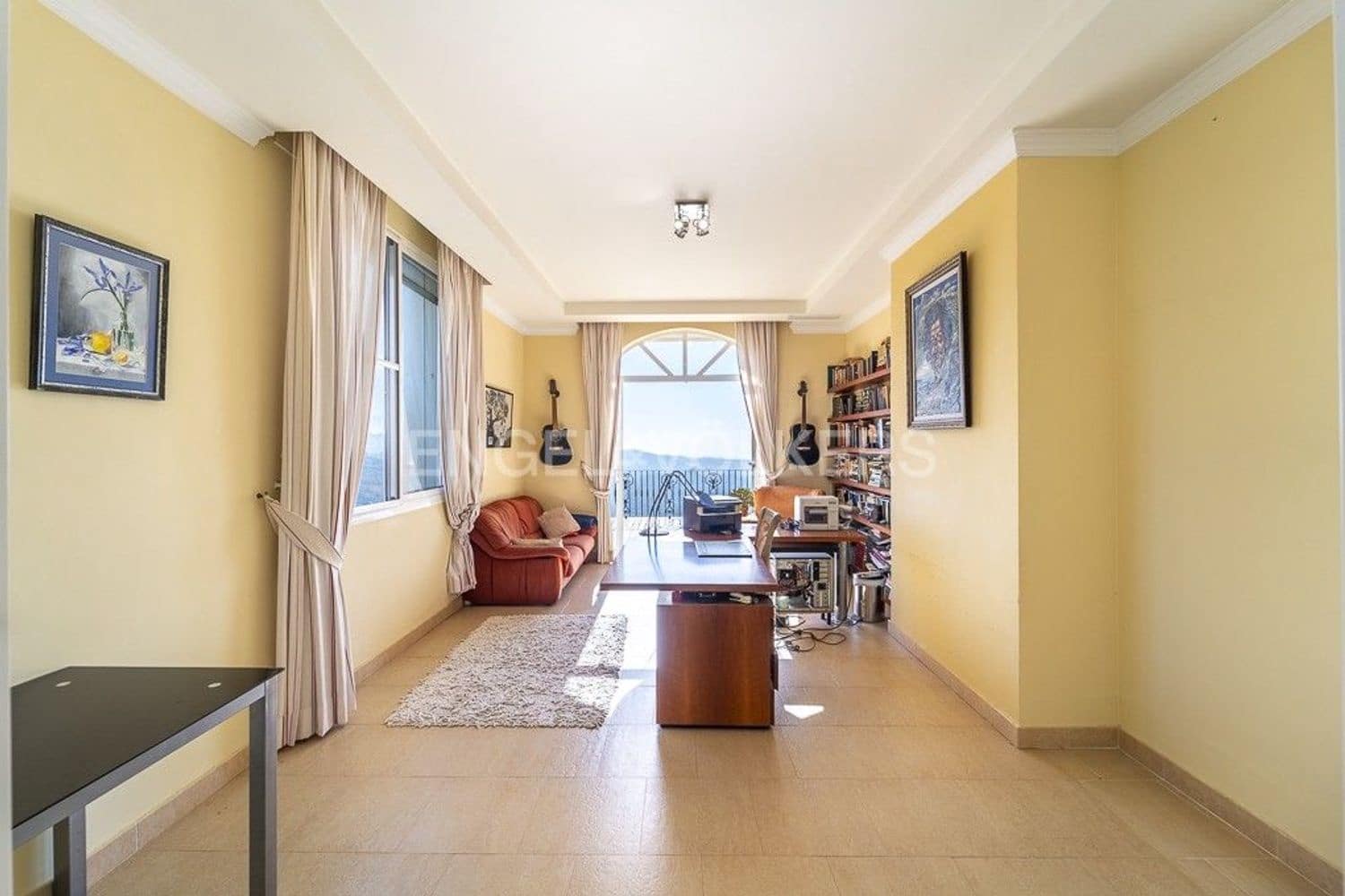 7 bedroom Villa for sale in Estepona with pool garage - € 2,300,000 (Ref: 9733536)