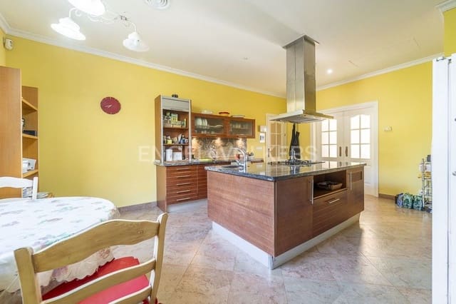 7 chambre Villa/Maison à vendre à Altos de Estepona, Estepona avec piscine garage - 2 300 000 € (Ref: 9733536)