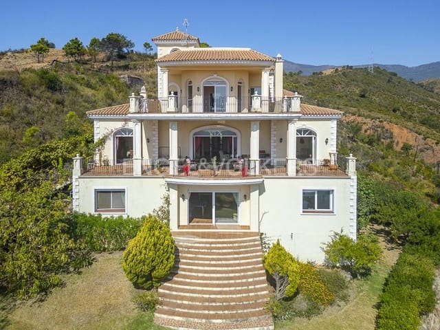 7 chambre Villa/Maison à vendre à Altos de Estepona, Estepona avec piscine garage - 2 300 000 € (Ref: 9733536)