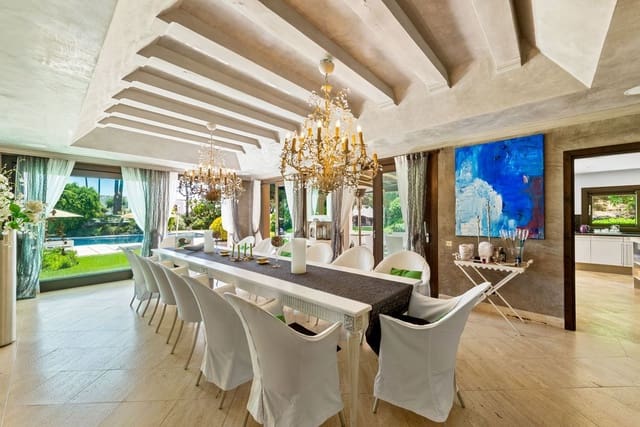 11 Zimmer Villa zu verkaufen in El Paraiso, Estepona mit Pool Garage - 13.500.000 € (Ref: 9733537)