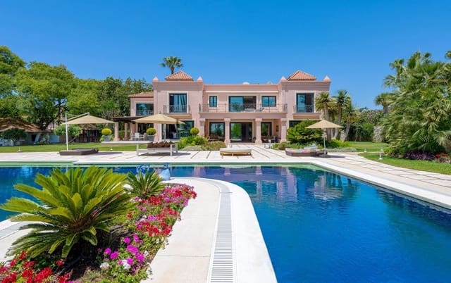 11 Zimmer Villa zu verkaufen in El Paraiso, Estepona mit Pool Garage - 13.500.000 € (Ref: 9733537)