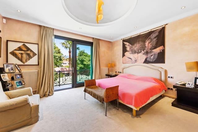 11 Zimmer Villa zu verkaufen in El Paraiso, Estepona mit Pool Garage - 13.500.000 € (Ref: 9733537)