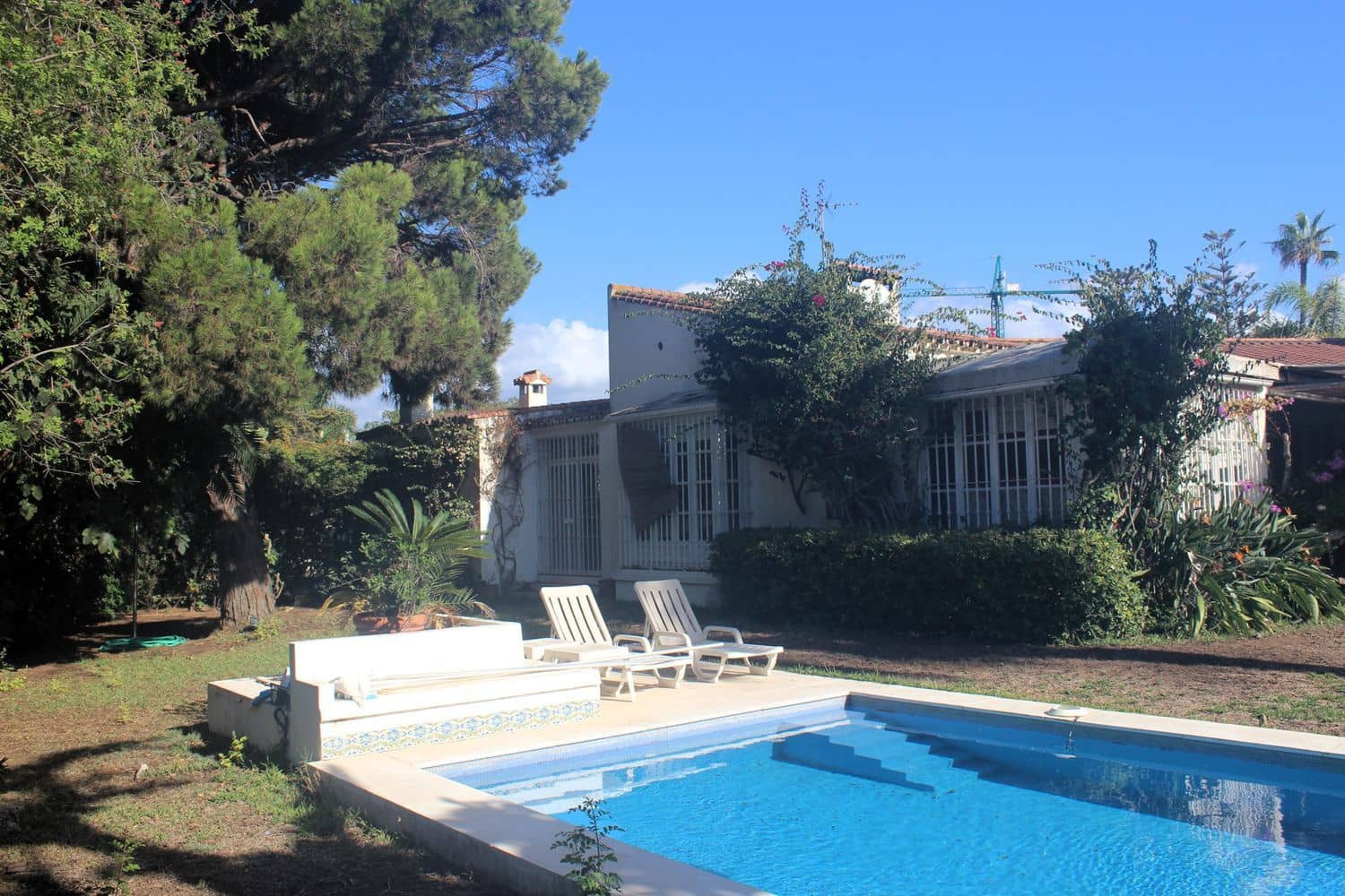 8 bedroom Villa for sale in New Golden Mile with pool garage - € 2,100,000 (Ref: 9733539)