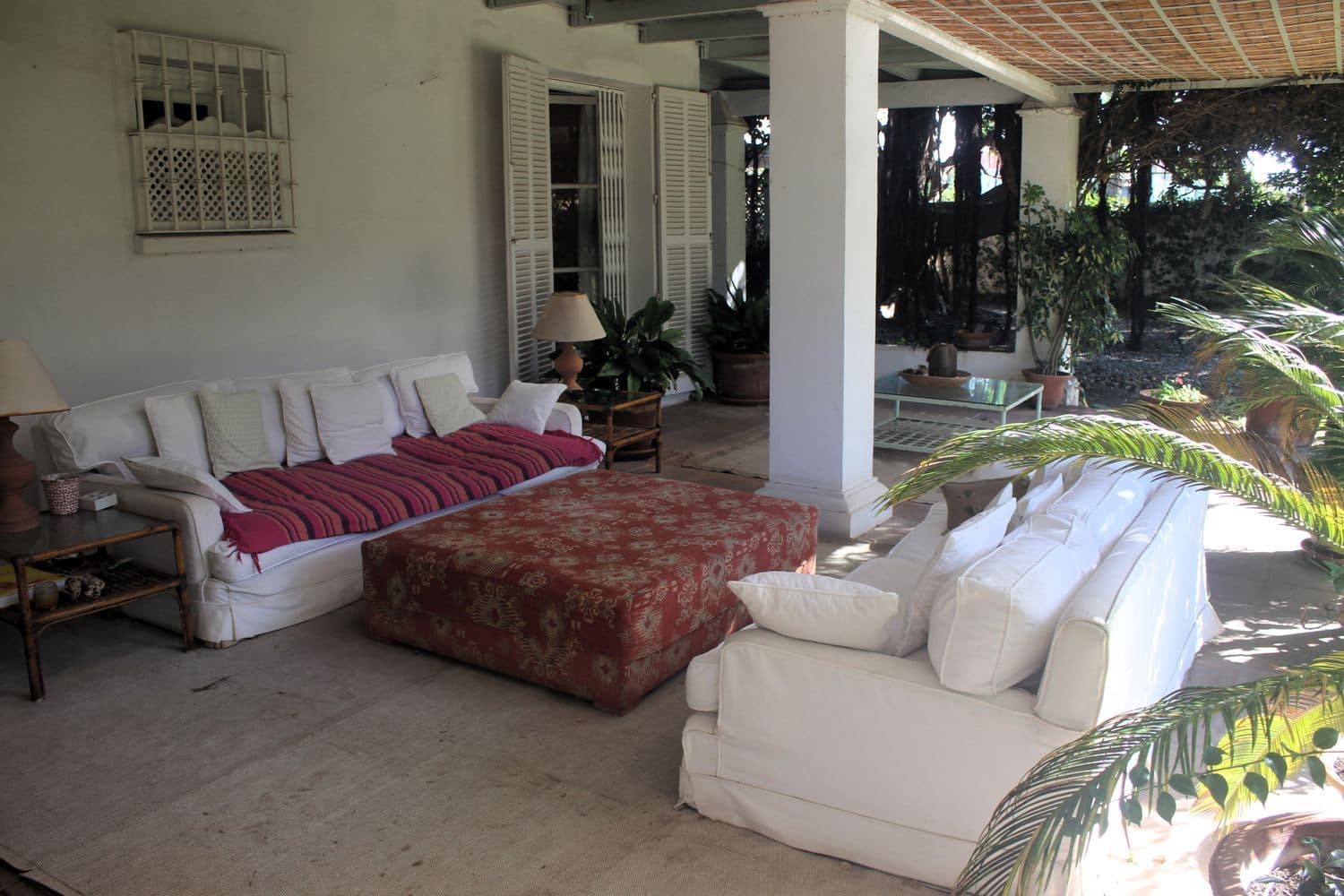 8 bedroom Villa for sale in New Golden Mile with pool garage - € 2,100,000 (Ref: 9733539)