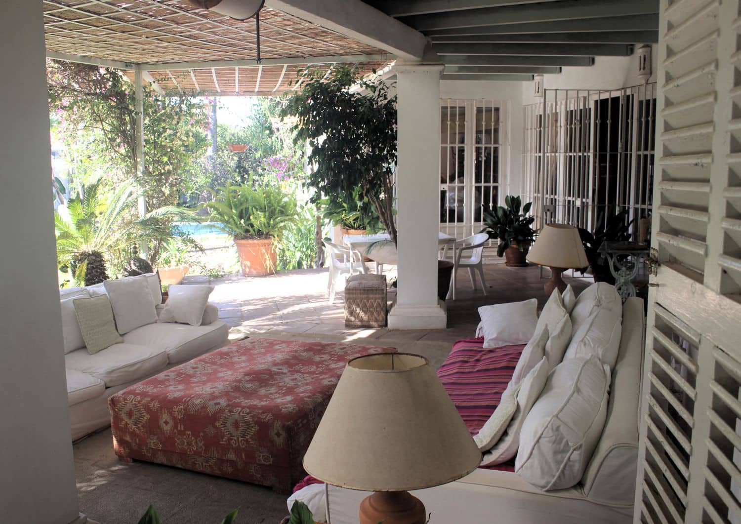 8 bedroom Villa for sale in New Golden Mile with pool garage - € 2,100,000 (Ref: 9733539)