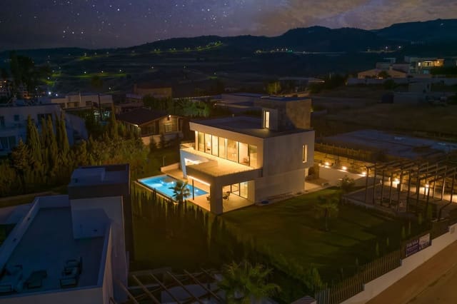 4 camera da letto Villa in vendita in Valle Romano Golf, Estepona con piscina garage - 2.495.000 € (Rif: 9733540)