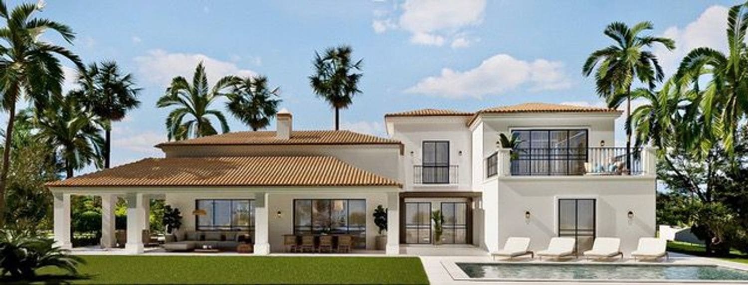 4 bedroom Villa for sale in Estepona with pool garage - € 2,150,000 (Ref: 9733545)