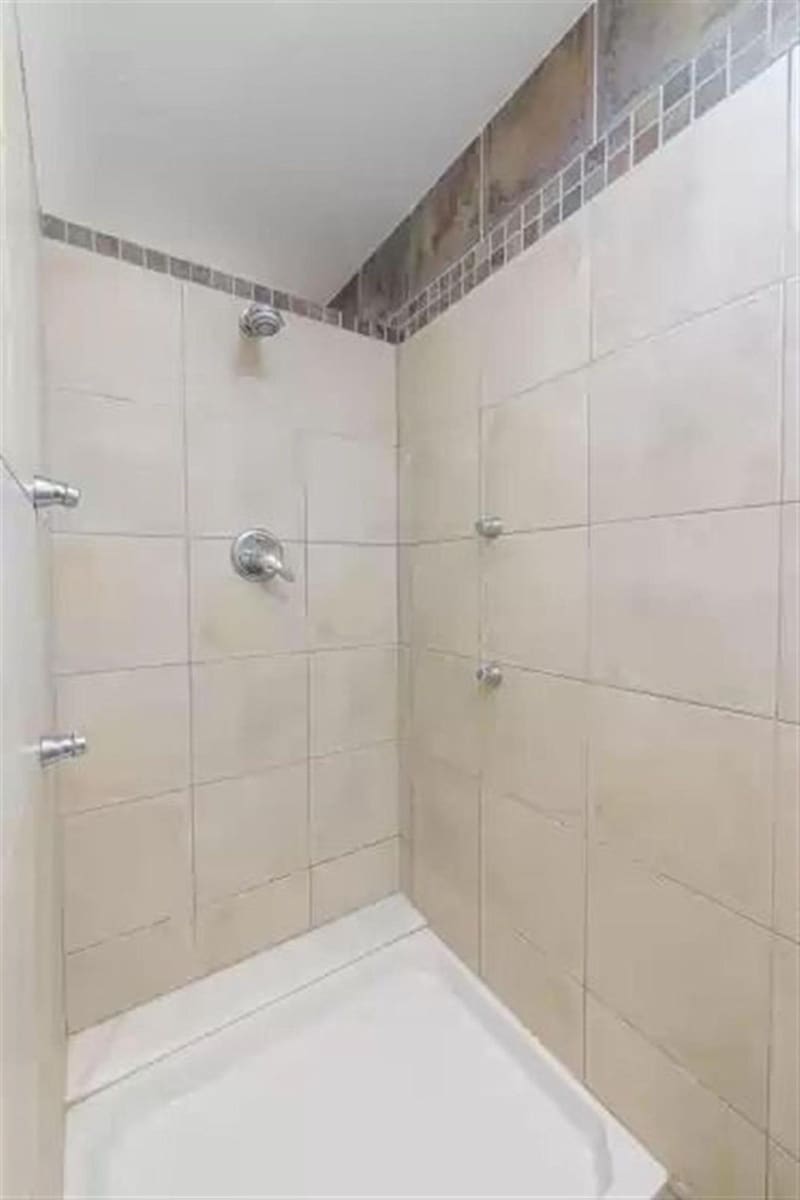 6 chambre Villa/Maison à vendre à Estepona avec piscine garage - 995 000 € (Ref: 9733546)