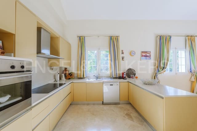 4 chambre Villa/Maison à vendre à El Paraiso, Estepona avec piscine garage - 2 395 000 € (Ref: 9733547)