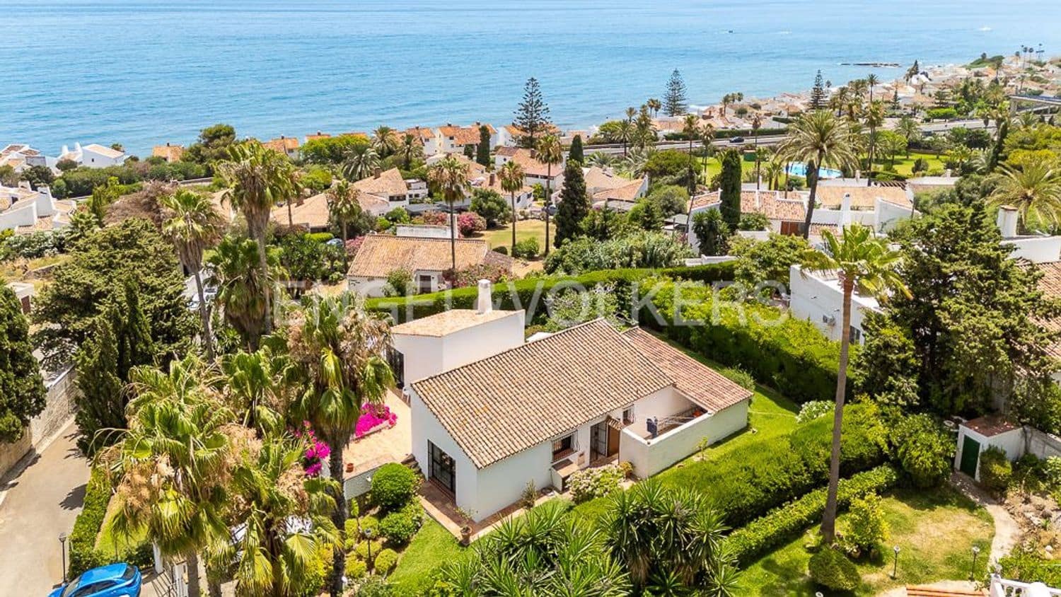 3 chambre Villa/Maison à vendre à Bahia Dorada avec piscine garage - 1 090 000 € (Ref: 9733548)