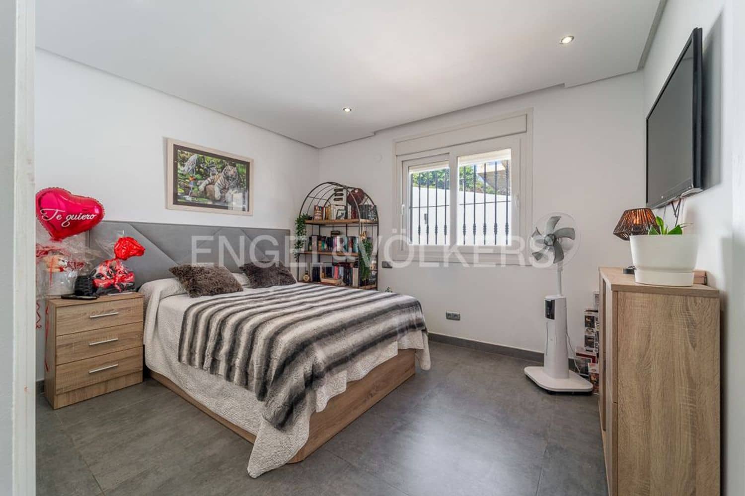 5 chambre Villa/Maison à vendre à Estepona avec piscine garage - 795 000 € (Ref: 9733551)