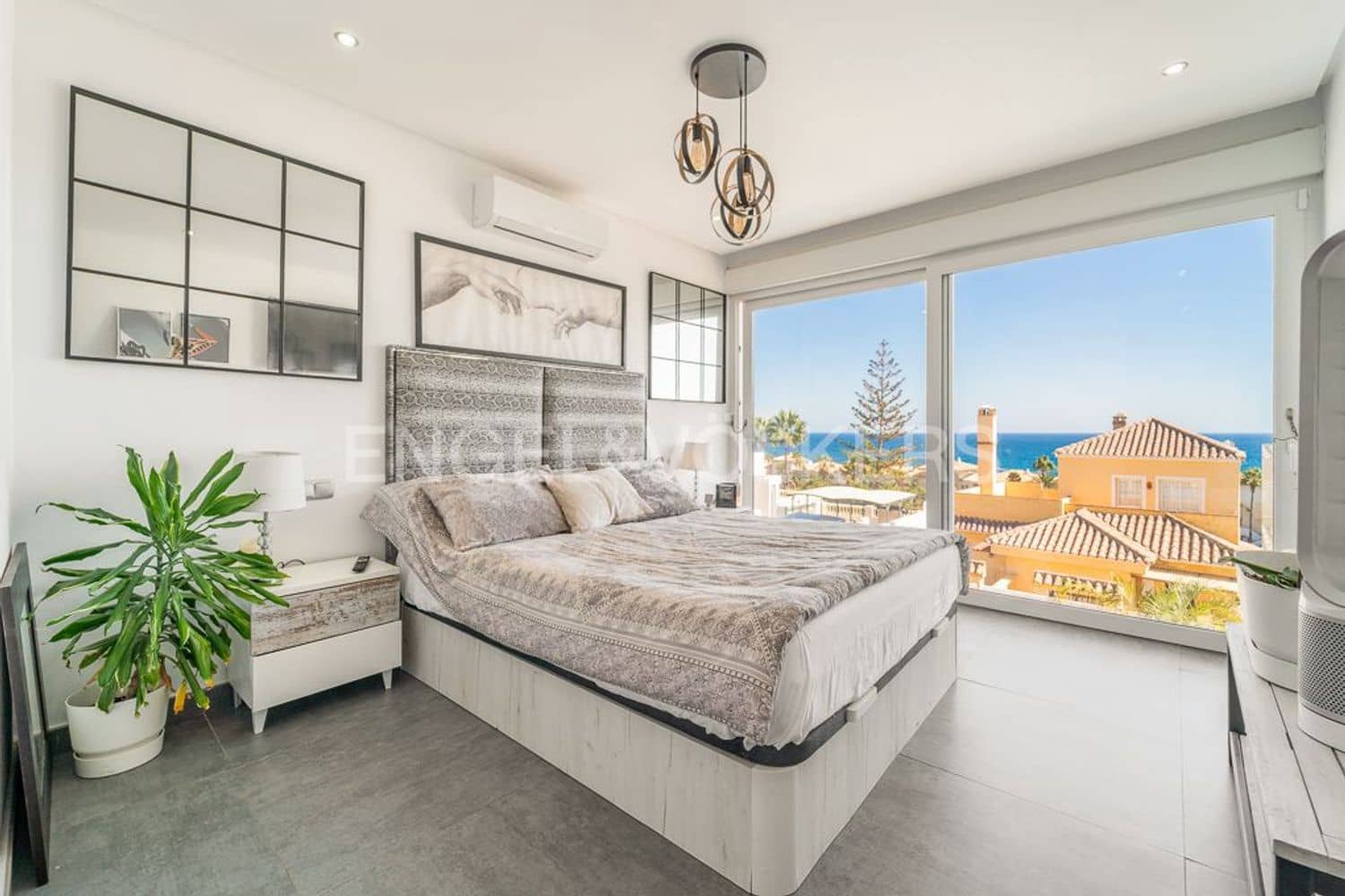 5 chambre Villa/Maison à vendre à Estepona avec piscine garage - 795 000 € (Ref: 9733551)