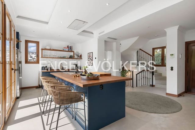 4 chambre Villa/Maison à vendre à La Concha - Resina Golf, Estepona avec piscine garage - 1 750 000 € (Ref: 9733552)