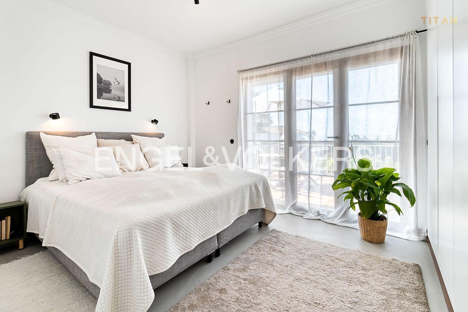 4 Zimmer Villa zu verkaufen in New Golden Mile mit Pool Garage - 1.690.000 € (Ref: 9733552)