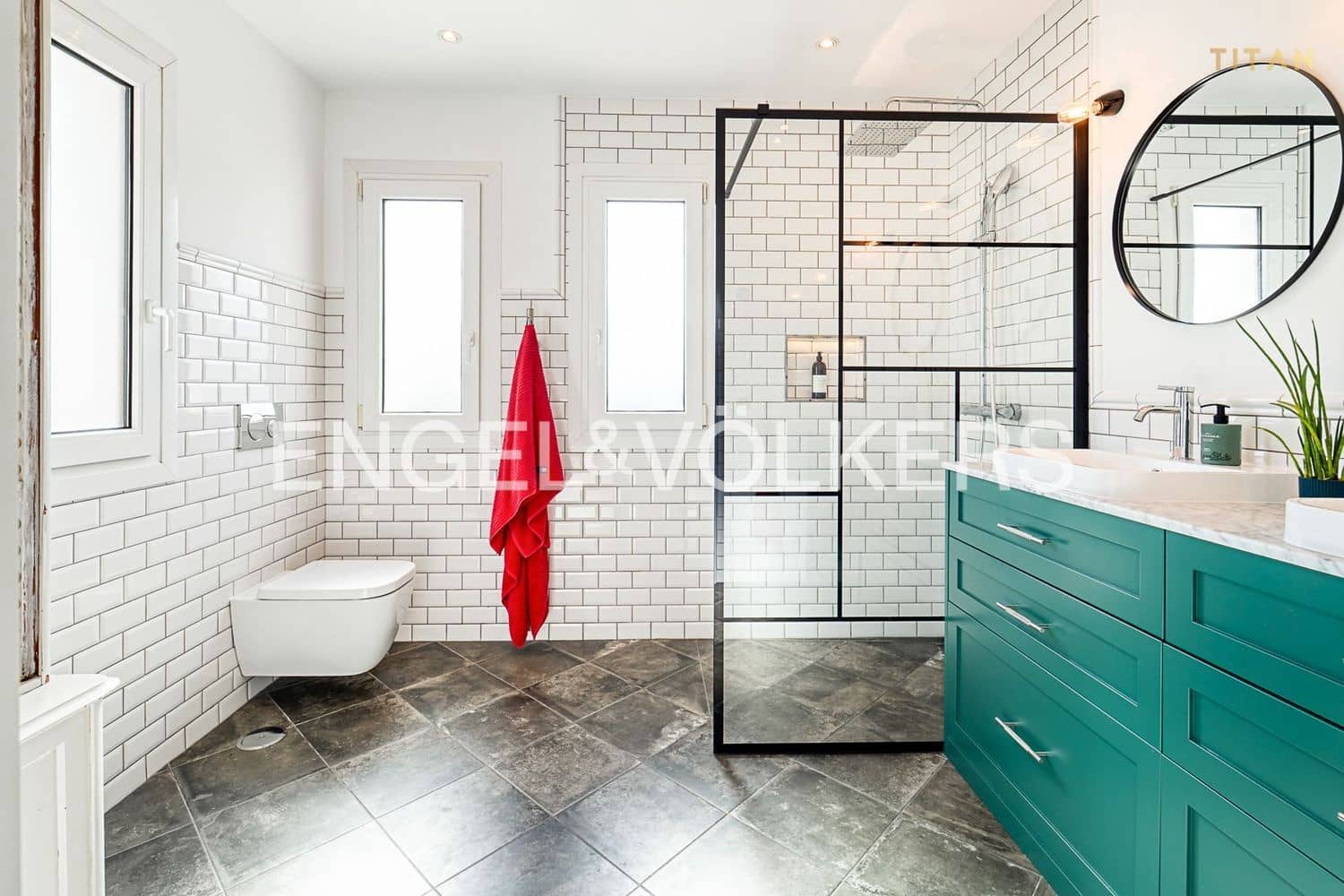 4 Zimmer Villa zu verkaufen in New Golden Mile mit Pool Garage - 1.690.000 € (Ref: 9733552)