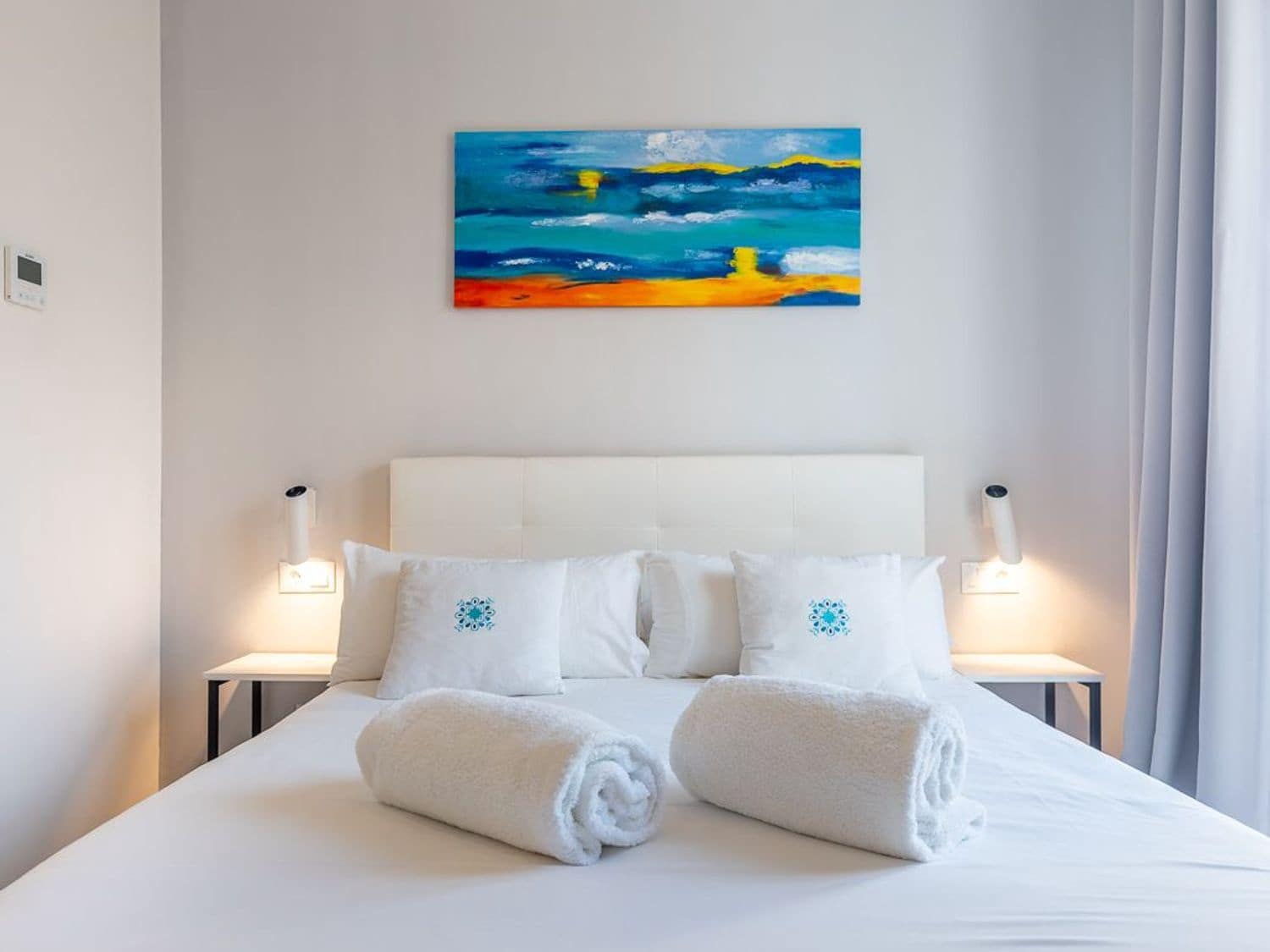 11 bedroom Hotel for sale in Estepona with garage - € 3,300,000 (Ref: 9733554)