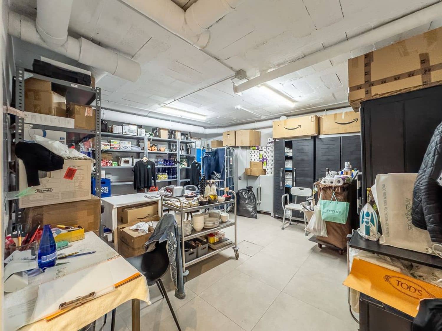 11 bedroom Hotel for sale in Estepona with garage - € 3,300,000 (Ref: 9733554)