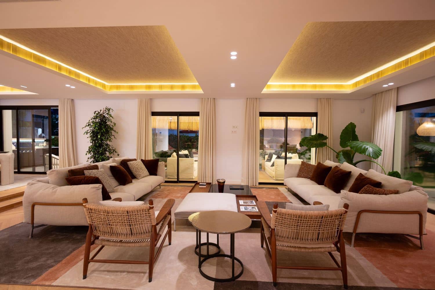 6 bedroom Villa for sale in Atalaya-Isdabe with pool garage - € 4,190,000 (Ref: 9733556)