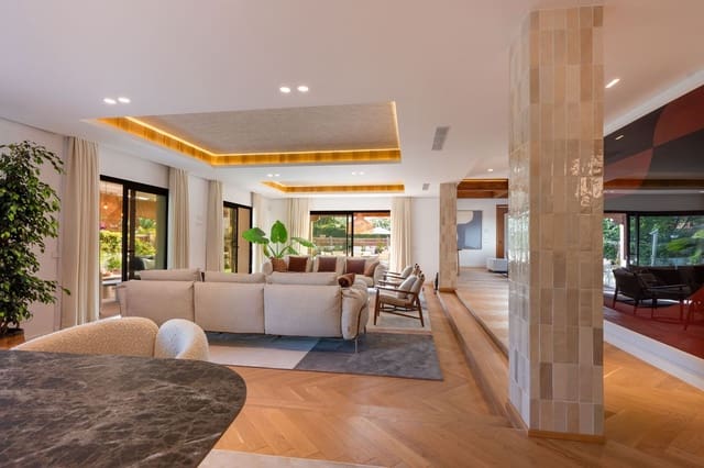 6 bedroom Villa for sale in Atalaya-Isdabe, Estepona with pool garage - € 4,190,000 (Ref: 9733556)