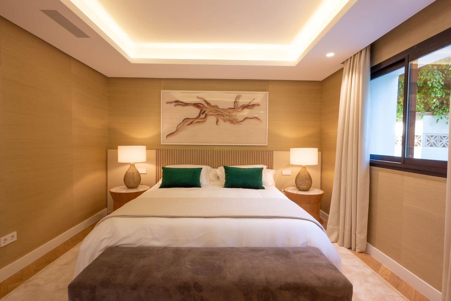 6 bedroom Villa for sale in Atalaya-Isdabe with pool garage - € 4,190,000 (Ref: 9733556)