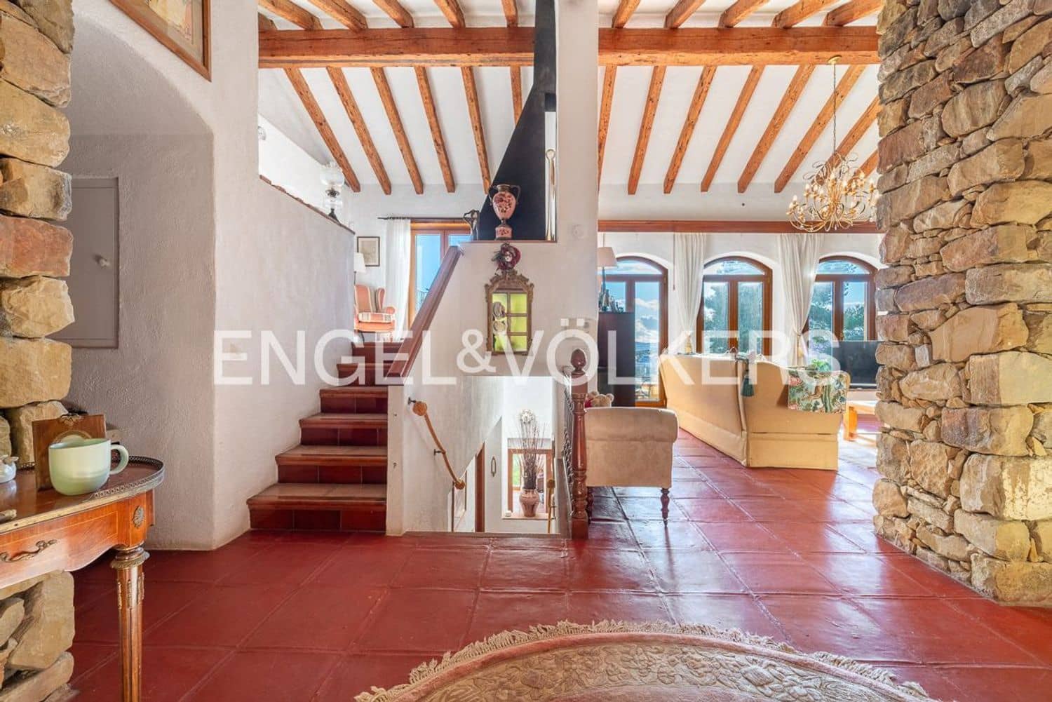 5 bedroom Villa for sale in Bahia Dorada with pool garage - € 1,900,000 (Ref: 9733557)