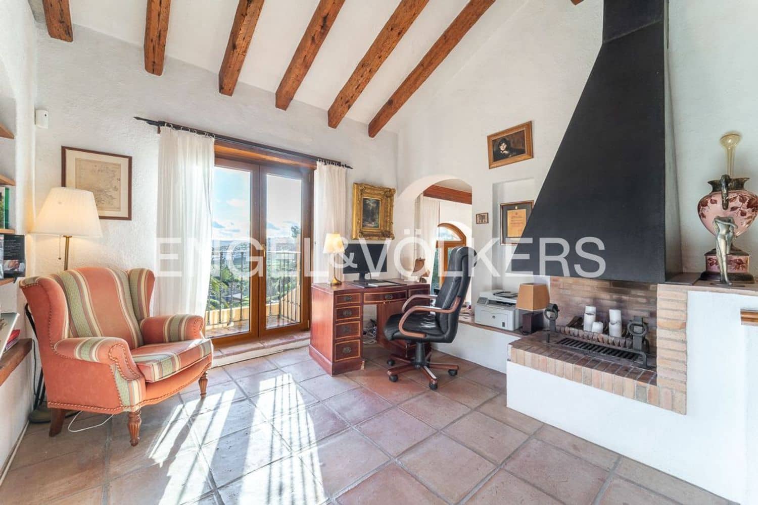 5 bedroom Villa for sale in Bahia Dorada with pool garage - € 1,900,000 (Ref: 9733557)