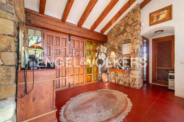 5 chambre Villa/Maison à vendre à Bahía Dorada, Estepona avec piscine garage - 1 900 000 € (Ref: 9733557)