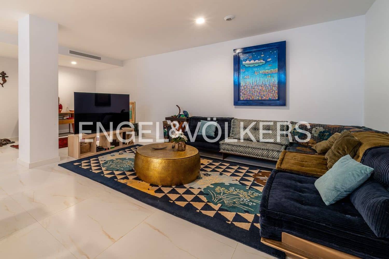 4 slaapkamer Villa te koop in New Golden Mile met zwembad garage - € 1.395.000 (Ref: 9733558)