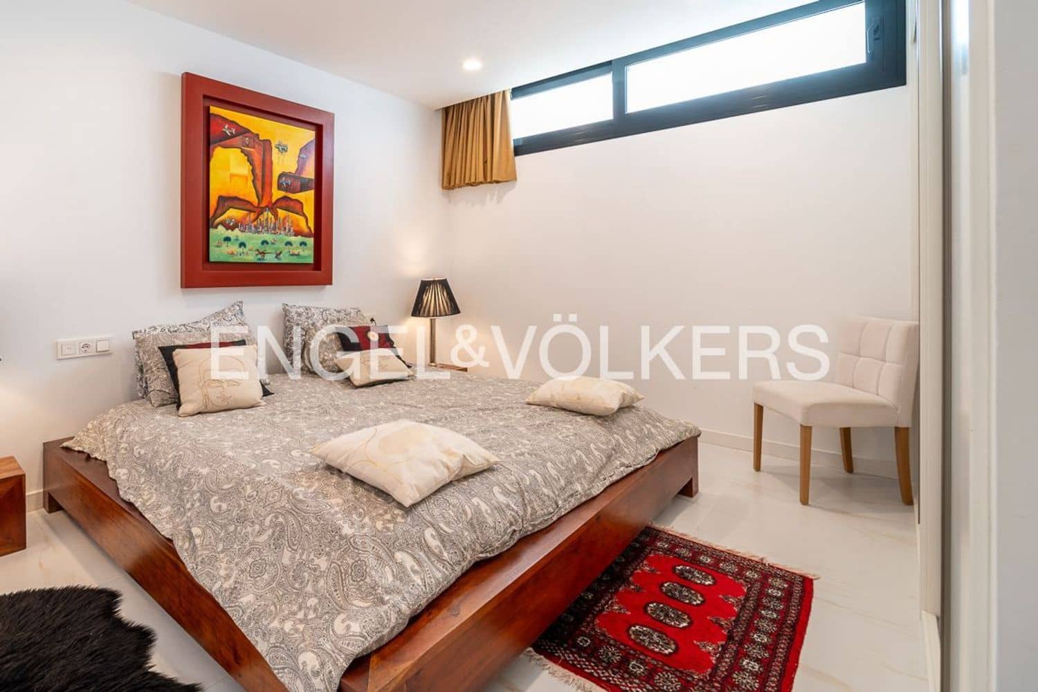 4 slaapkamer Villa te koop in New Golden Mile met zwembad garage - € 1.395.000 (Ref: 9733558)