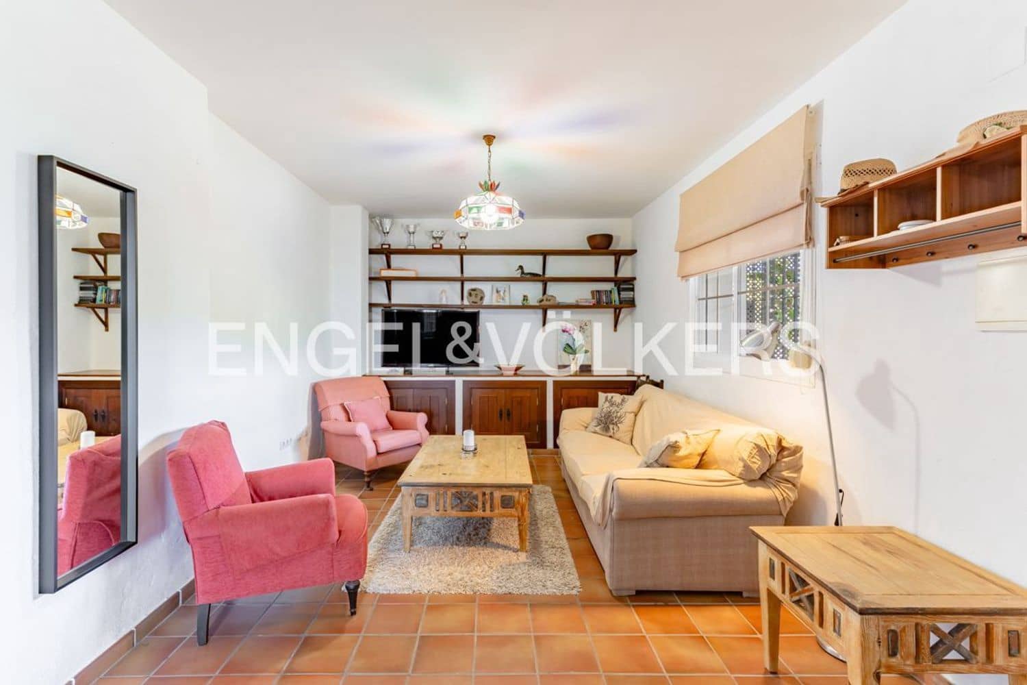 4 quarto Moradia para venda em Estepona com piscina garagem - 1 300 000 € (Ref: 9733559)