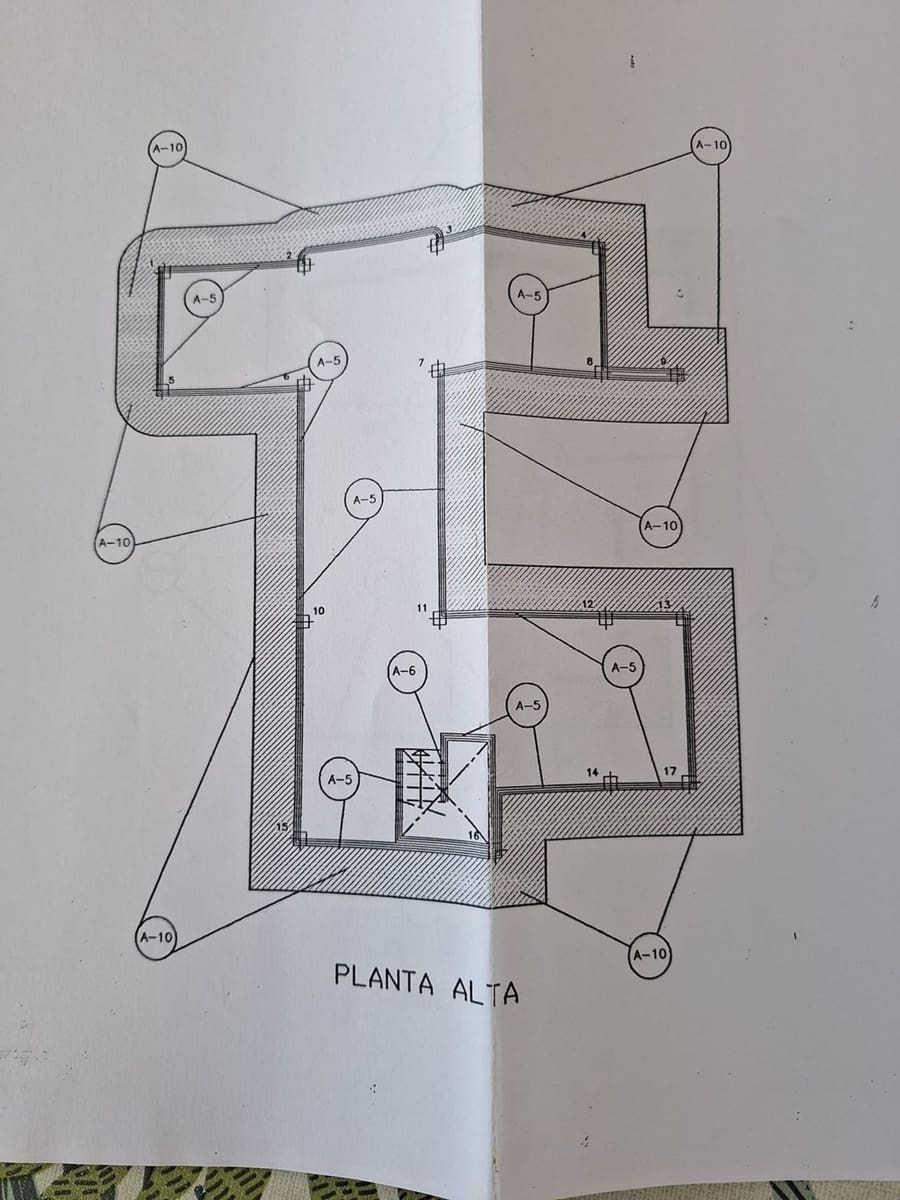 4 quarto Moradia para venda em Estepona com piscina garagem - 1 300 000 € (Ref: 9733559)