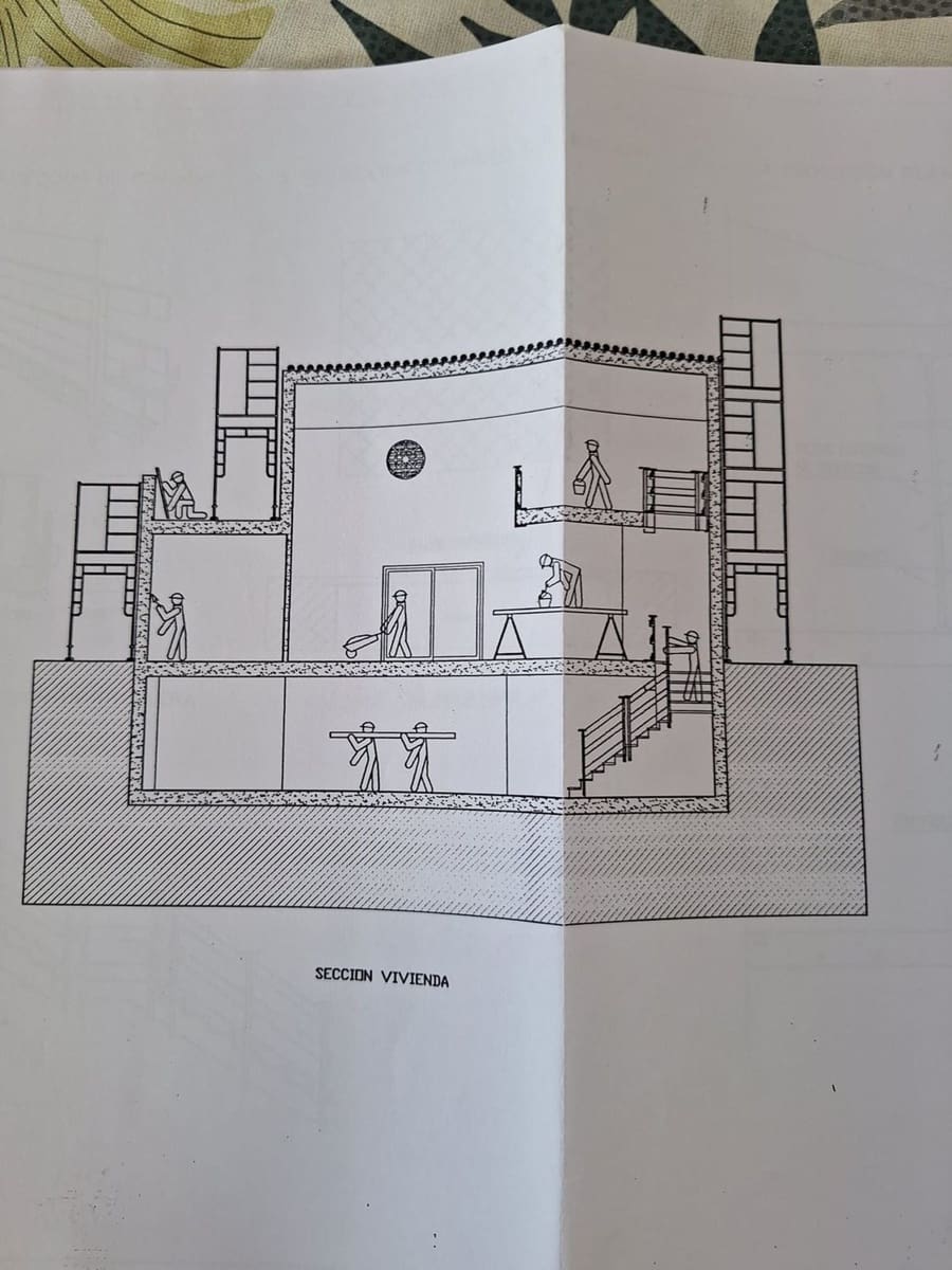 4 quarto Moradia para venda em Estepona com piscina garagem - 1 300 000 € (Ref: 9733559)