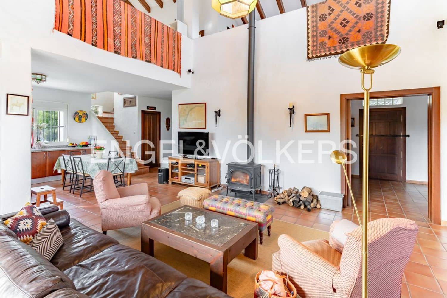 4 quarto Moradia para venda em Estepona com piscina garagem - 1 300 000 € (Ref: 9733559)