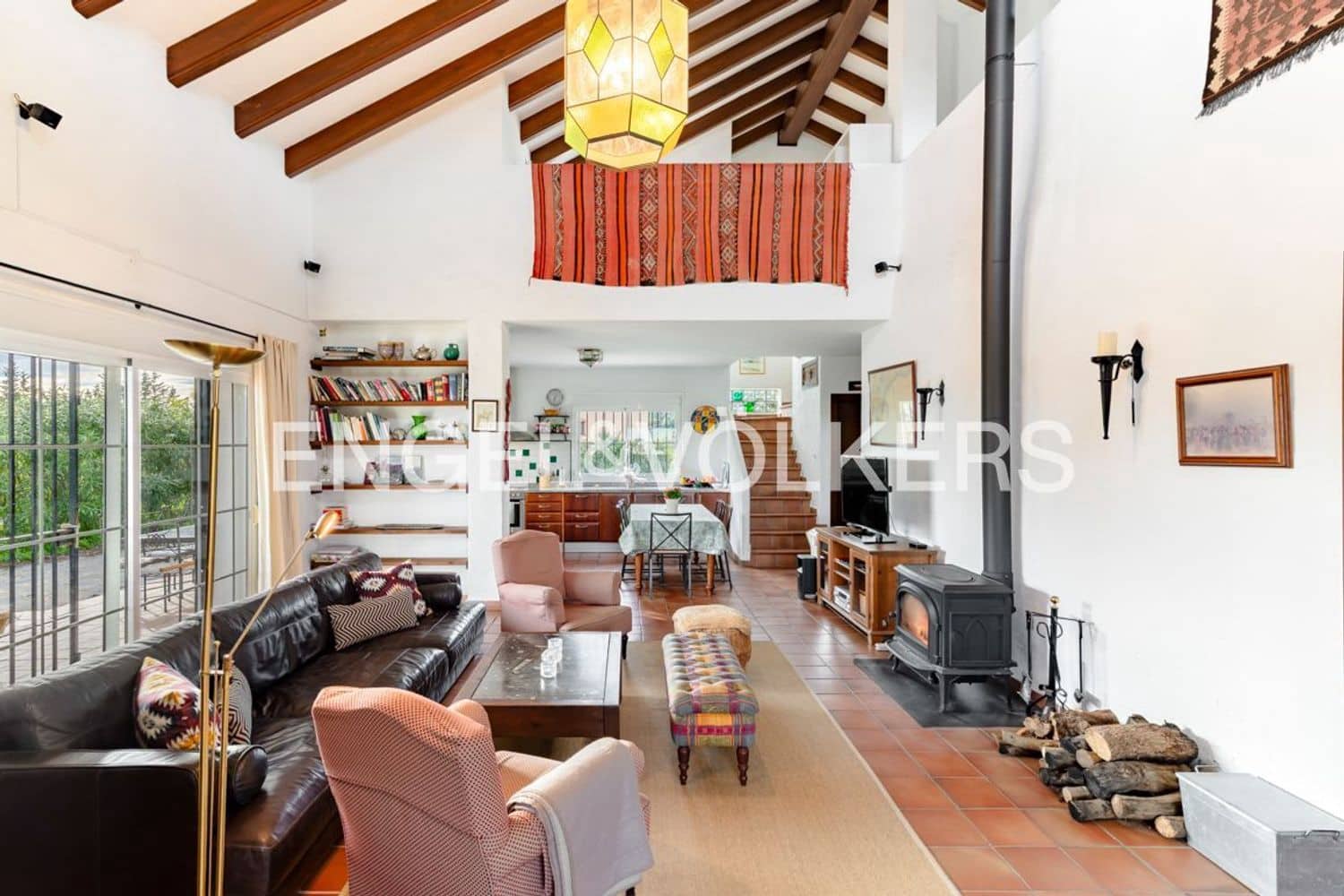 4 quarto Moradia para venda em Estepona com piscina garagem - 1 300 000 € (Ref: 9733559)