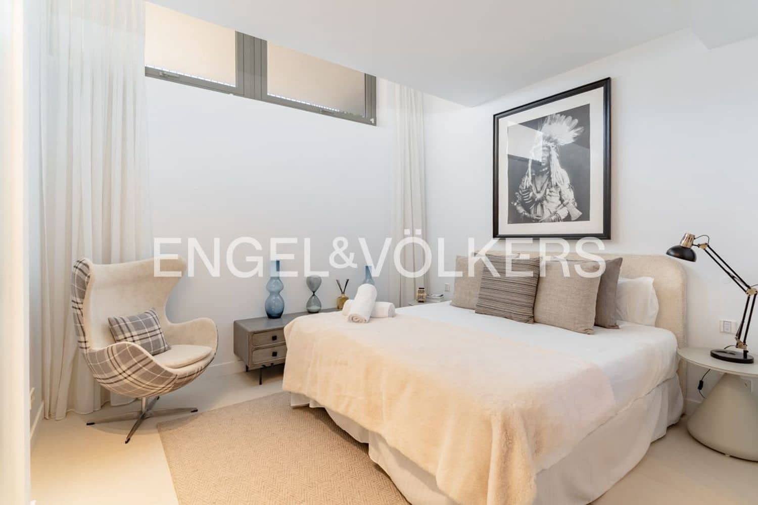 5 bedroom Villa for sale in El Paraiso with pool garage - € 2,495,000 (Ref: 9733560)