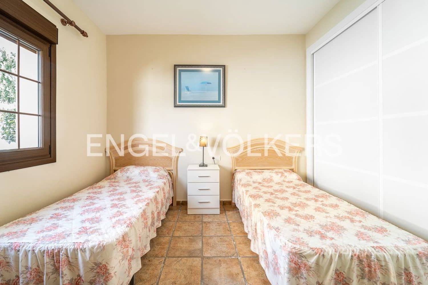 3 bedroom Villa for sale in Bahia Dorada with pool garage - € 1,500,000 (Ref: 9733561)