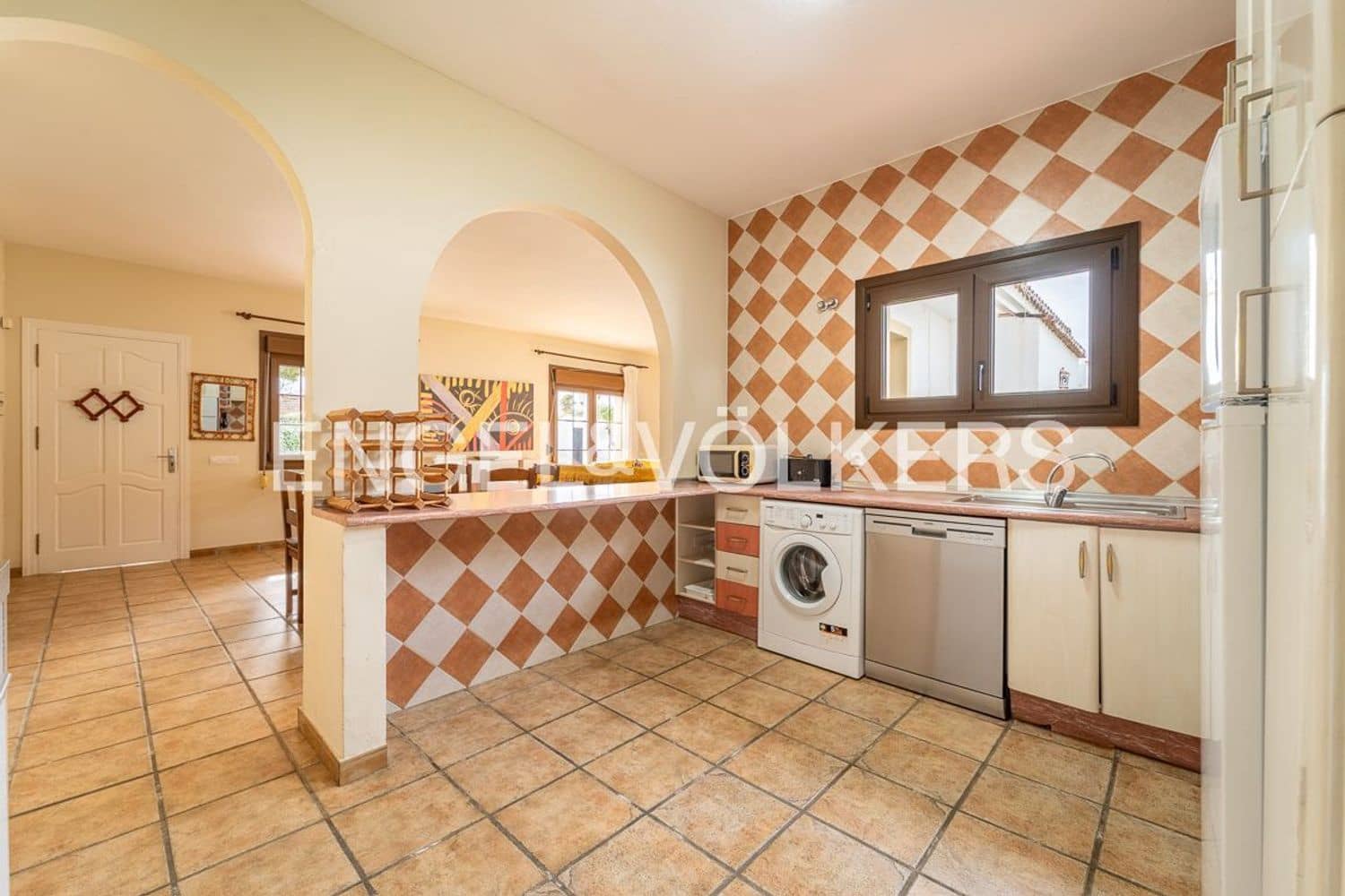 3 bedroom Villa for sale in Bahia Dorada with pool garage - € 1,500,000 (Ref: 9733561)