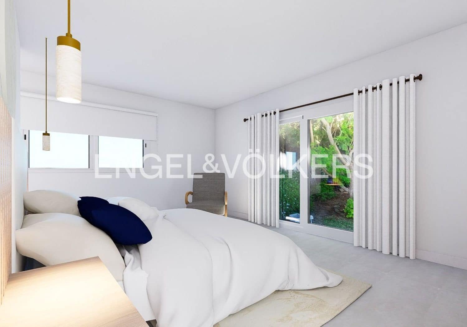 3 bedroom Villa for sale in Estepona with pool garage - € 799,000 (Ref: 9733563)