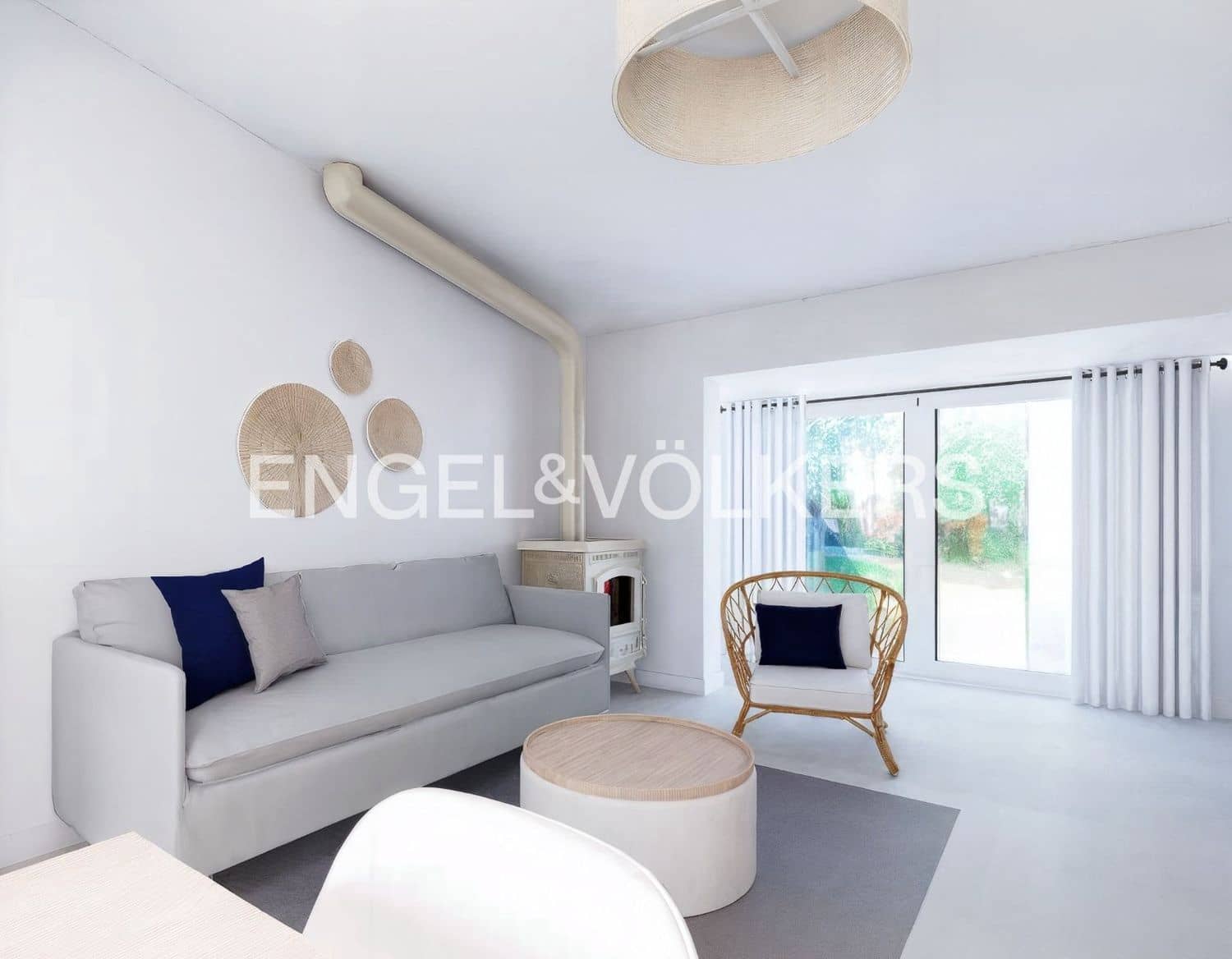 3 bedroom Villa for sale in Estepona with pool garage - € 799,000 (Ref: 9733563)