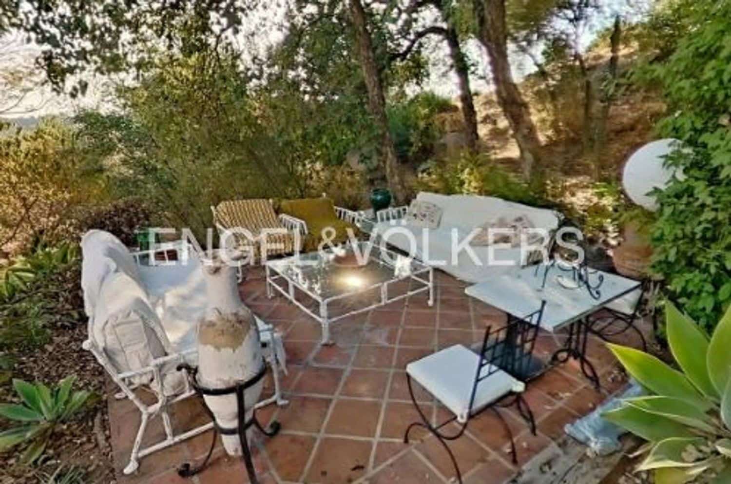 3 bedroom Finca/Country House for sale in New Golden Mile with pool garage - € 850,000 (Ref: 9733564)