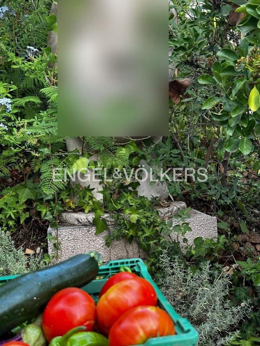 3 bedroom Finca/Country House for sale in New Golden Mile with pool garage - € 850,000 (Ref: 9733564)