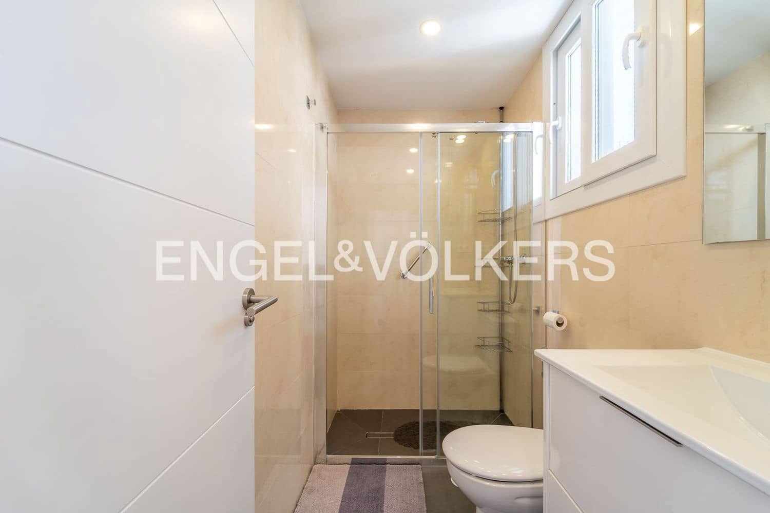 6 bedroom Villa for sale in Buenas Noches with pool garage - € 1,750,000 (Ref: 9733566)