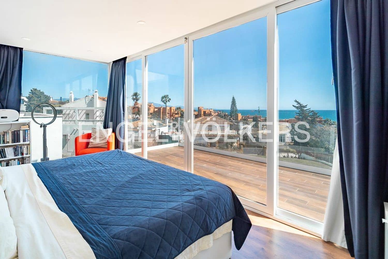 6 bedroom Villa for sale in Buenas Noches with pool garage - € 1,750,000 (Ref: 9733566)