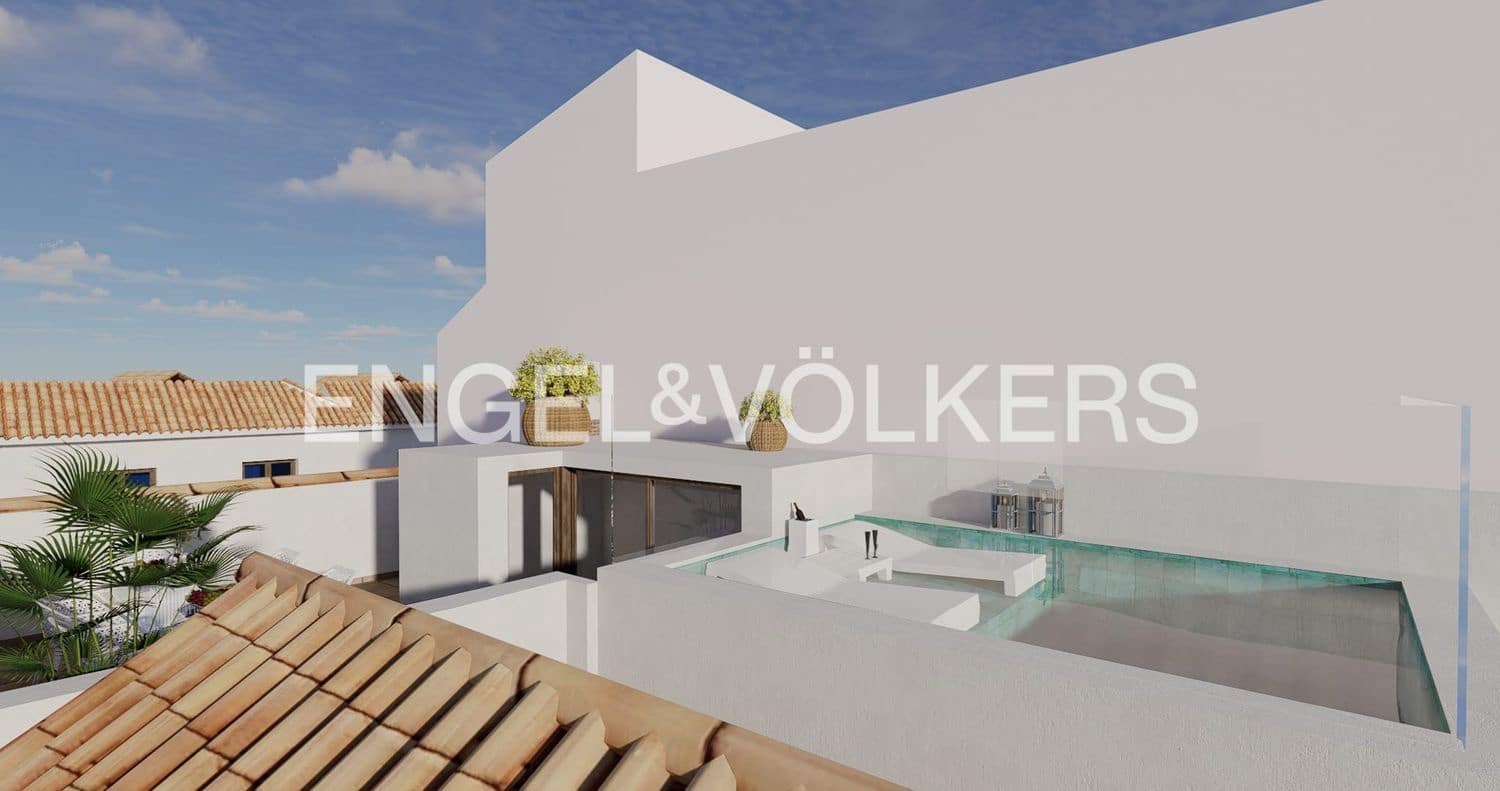 3 chambre Maison de Ville à vendre à Estepona avec piscine garage - 1 200 000 € (Ref: 9733825)