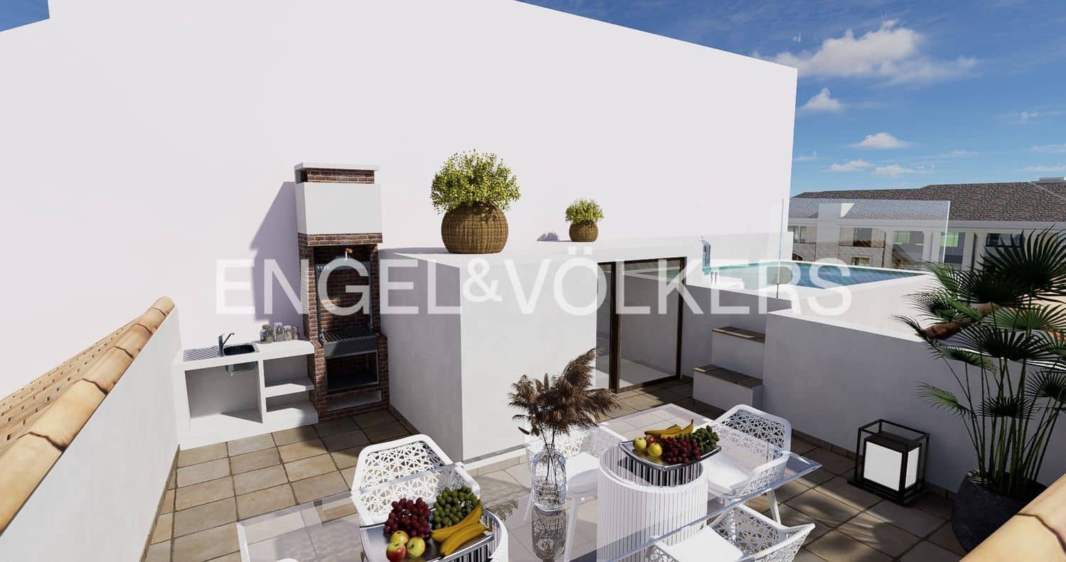 3 chambre Maison de Ville à vendre à Estepona avec piscine garage - 1 200 000 € (Ref: 9733825)