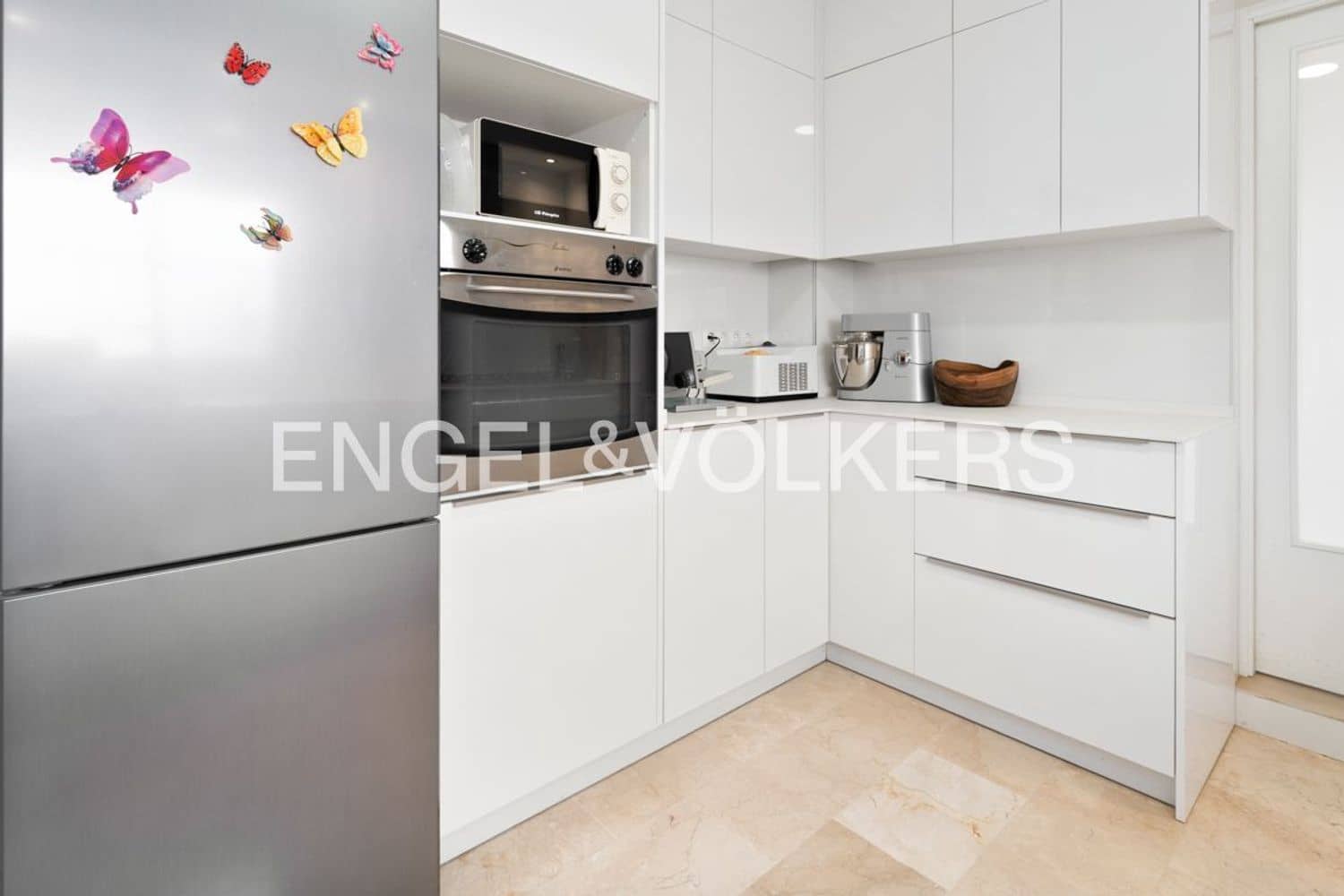 4 soverom Hus til salgs i Estepona med garasje - € 768 000 (Ref: 9747485)