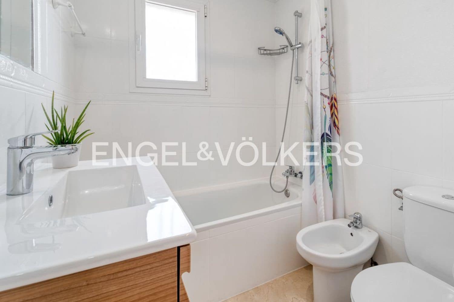 4 soverom Hus til salgs i Estepona med garasje - € 768 000 (Ref: 9747485)