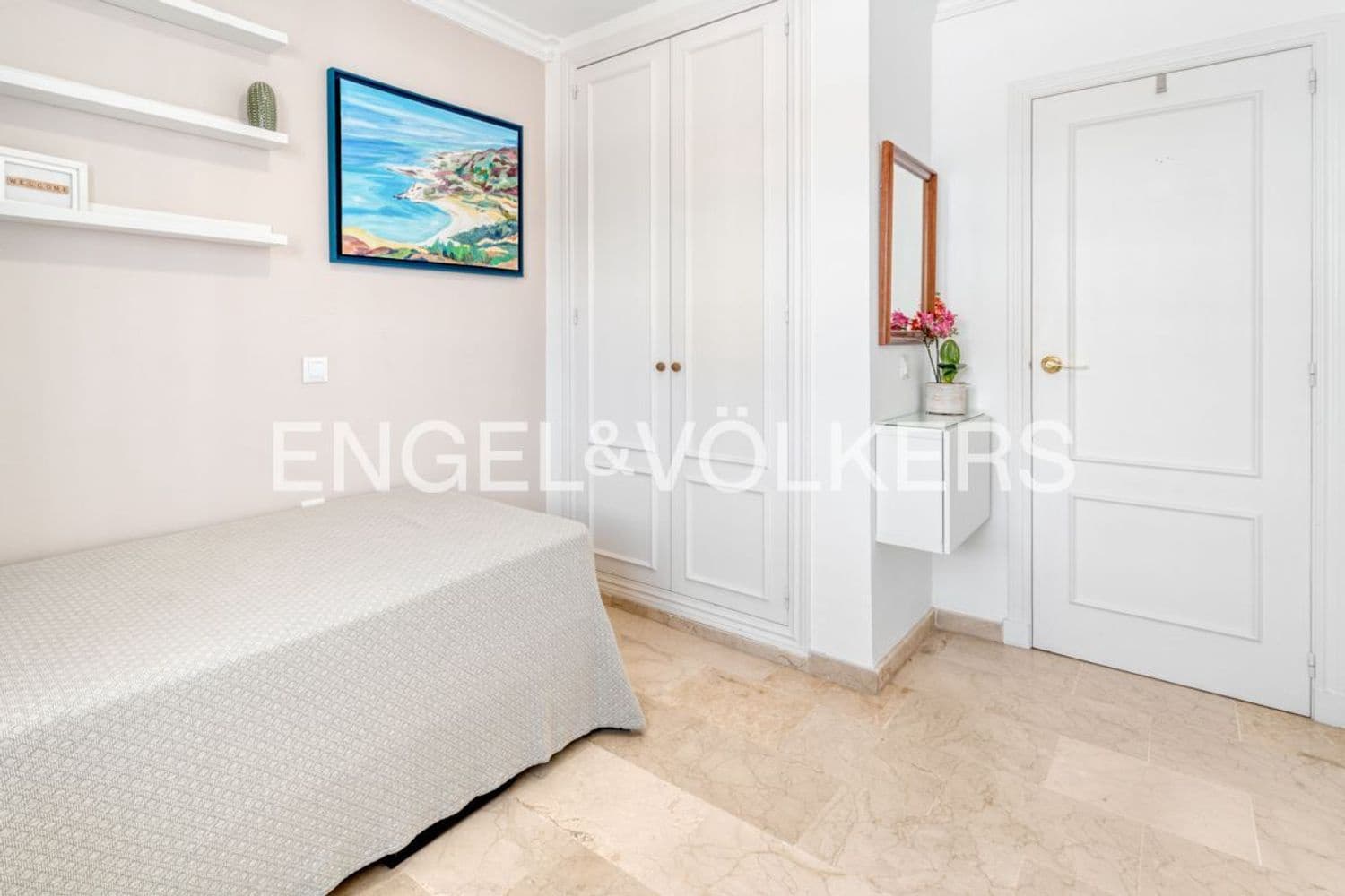 4 soverom Hus til salgs i Estepona med garasje - € 768 000 (Ref: 9747485)