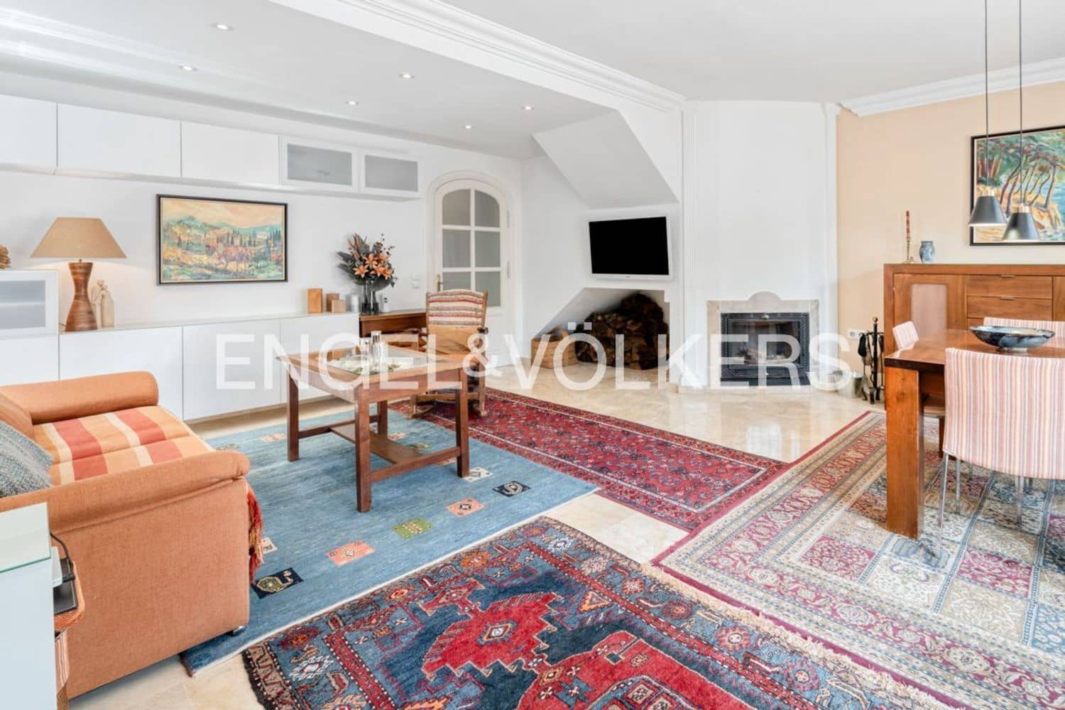 4 soverom Hus til salgs i Estepona med garasje - € 768 000 (Ref: 9747485)