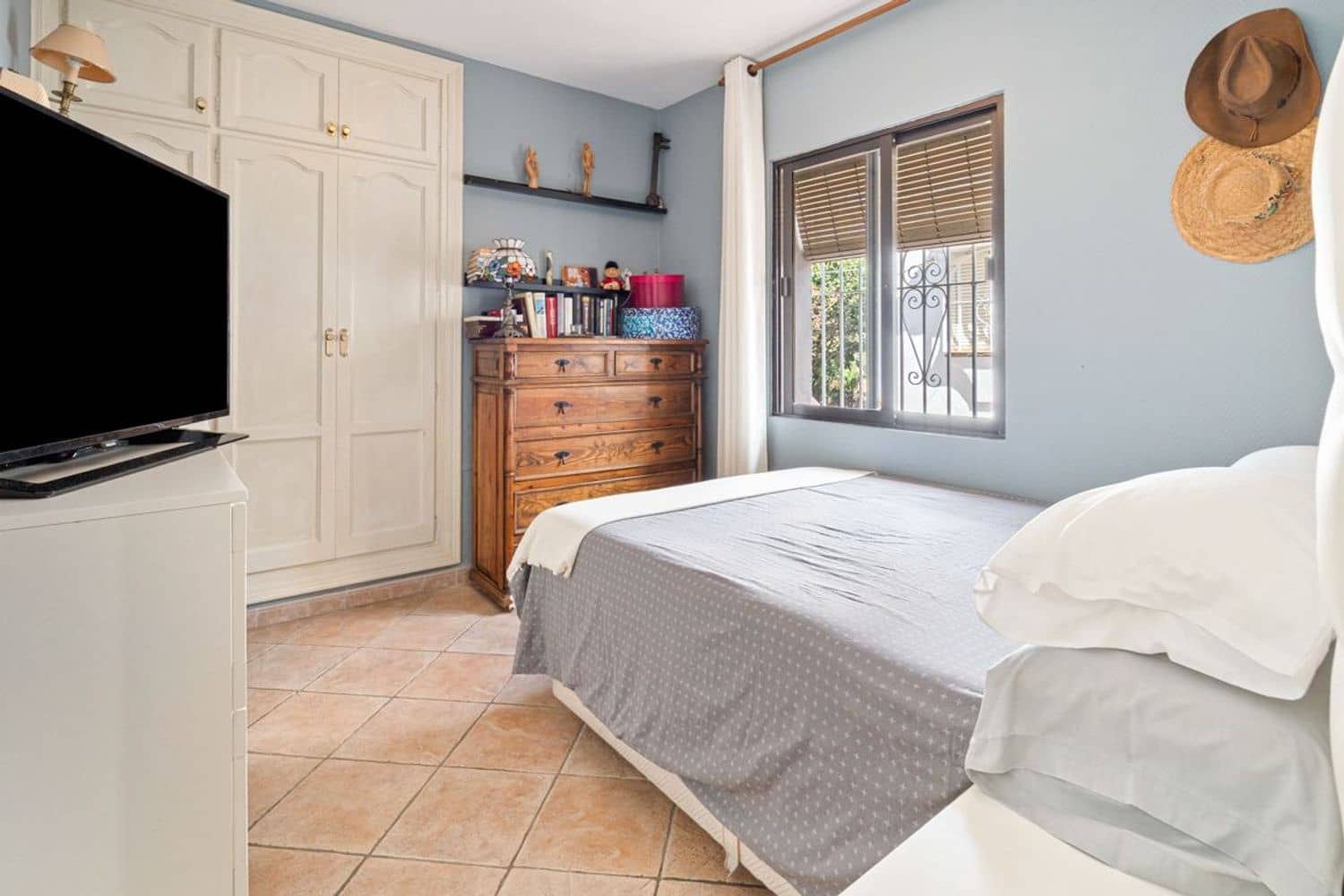 Chalet de 4 habitaciones en Atalaya-Isdabe en venta con piscina garaje - 1.295.000 € (Ref: 9747486)